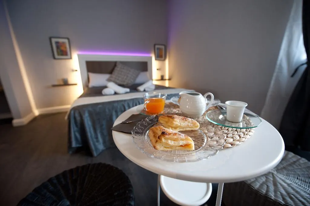 Viaflorio B&B Palermo Bed & Breakfast
